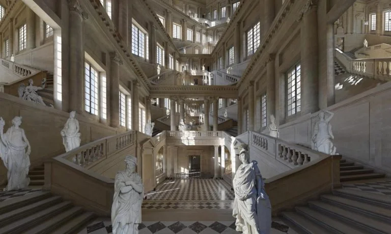 Versailles Vestibule